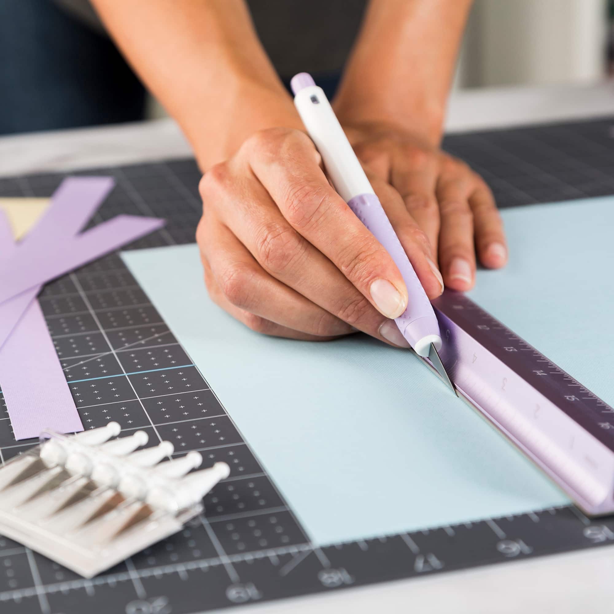 Cricut® Lilac TrueControl Kit™